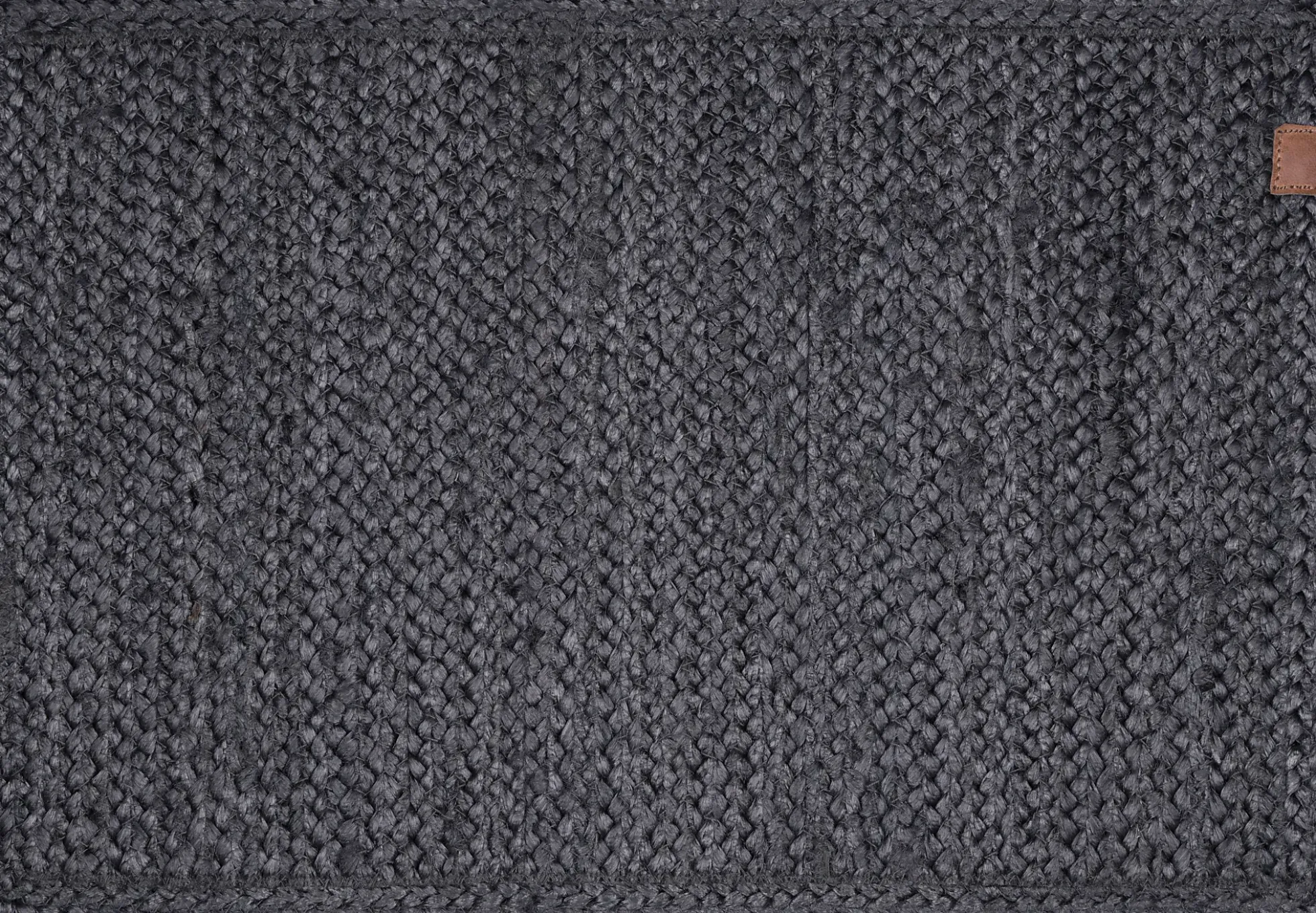 Bordbrikke Its All Ash 33x48cm
