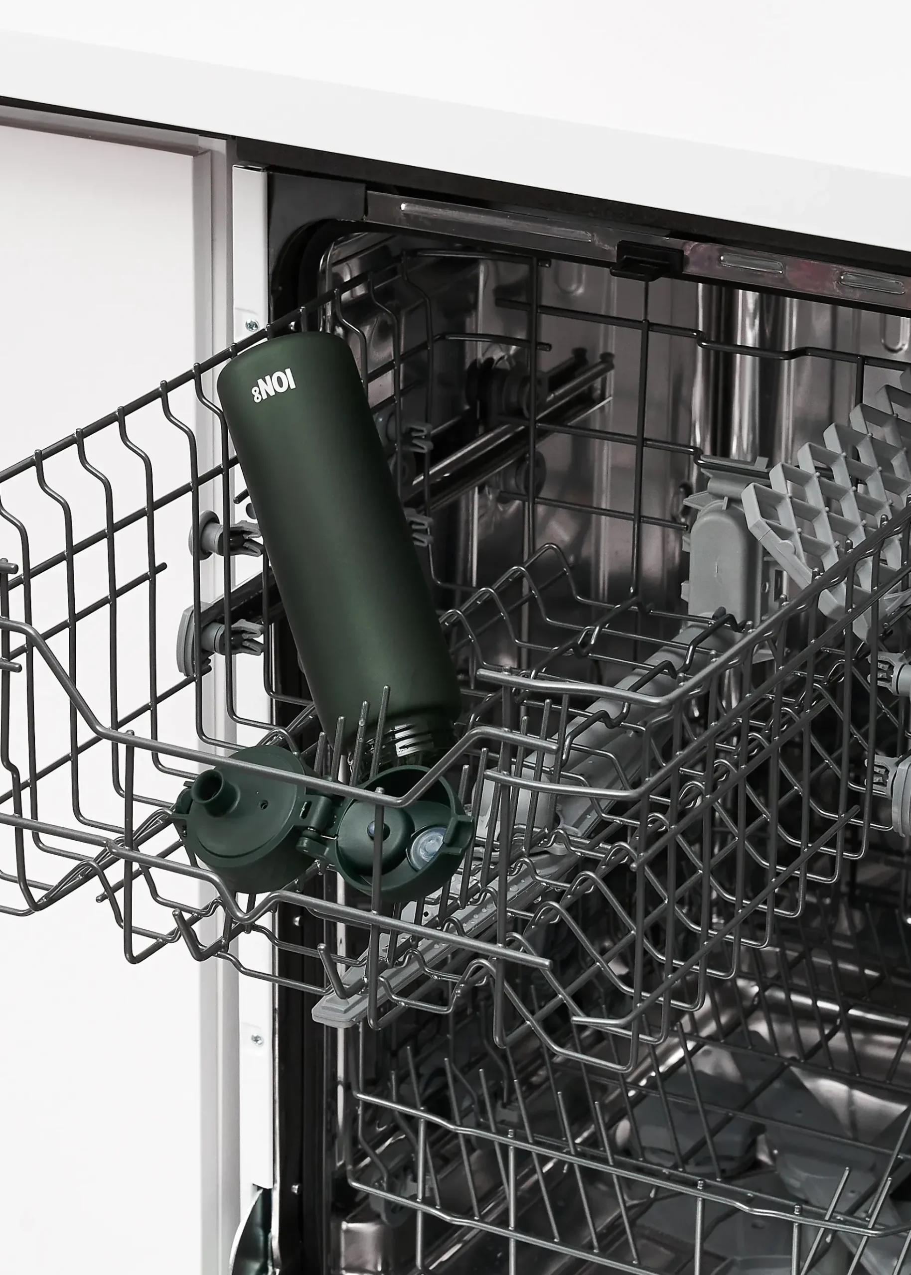 Drikkeflaske ION8 0,5l Mørkegrønn