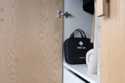 Førstehjelp Kit Plus 74deler