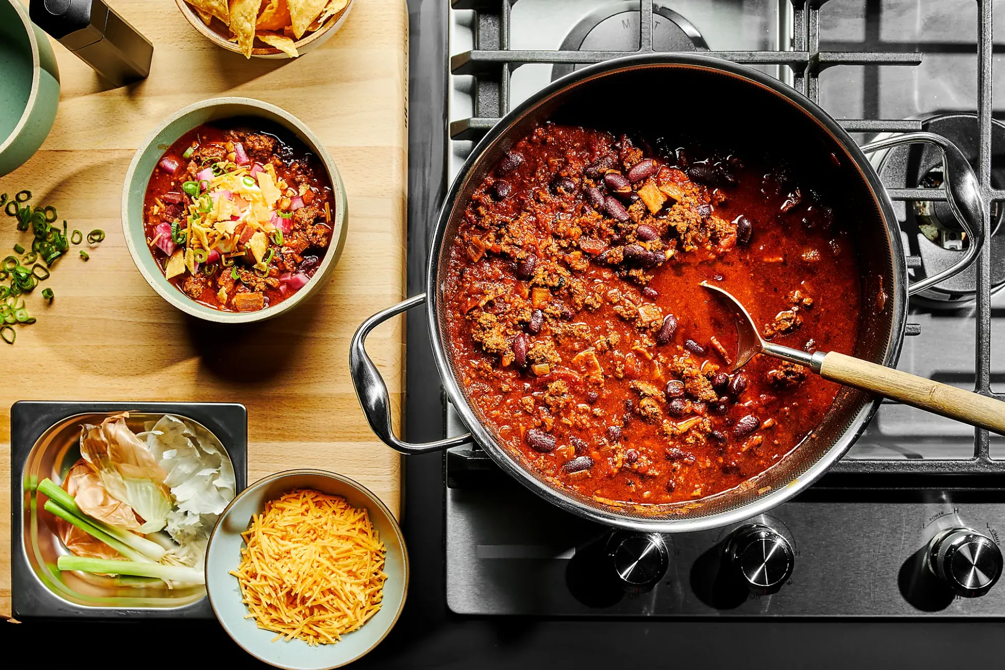 Gryte Dutch Oven med stållokk 4,7l hybrid
