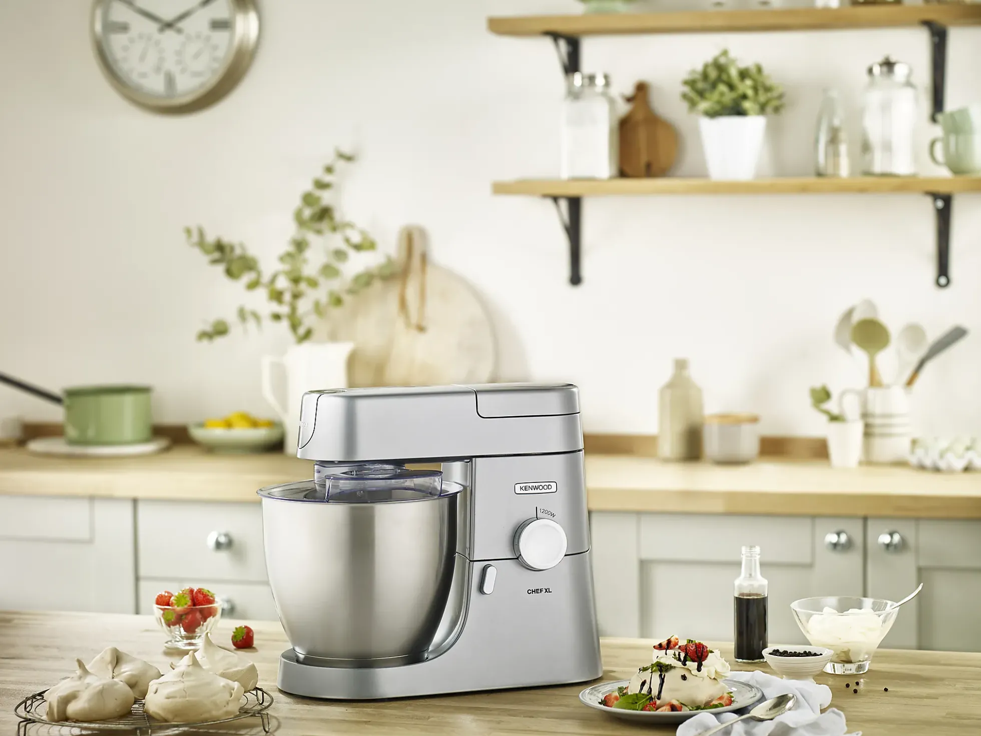 KJØKKENMASKIN CHEF XL KVL4170S 1200W