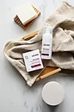 Sitronrens flekkfjerner skumspray av naturlige oljer 115ml