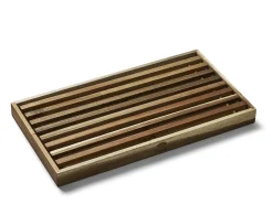 Skjærebrett med Smulebrett 43x23x3,5cm Akasietre
