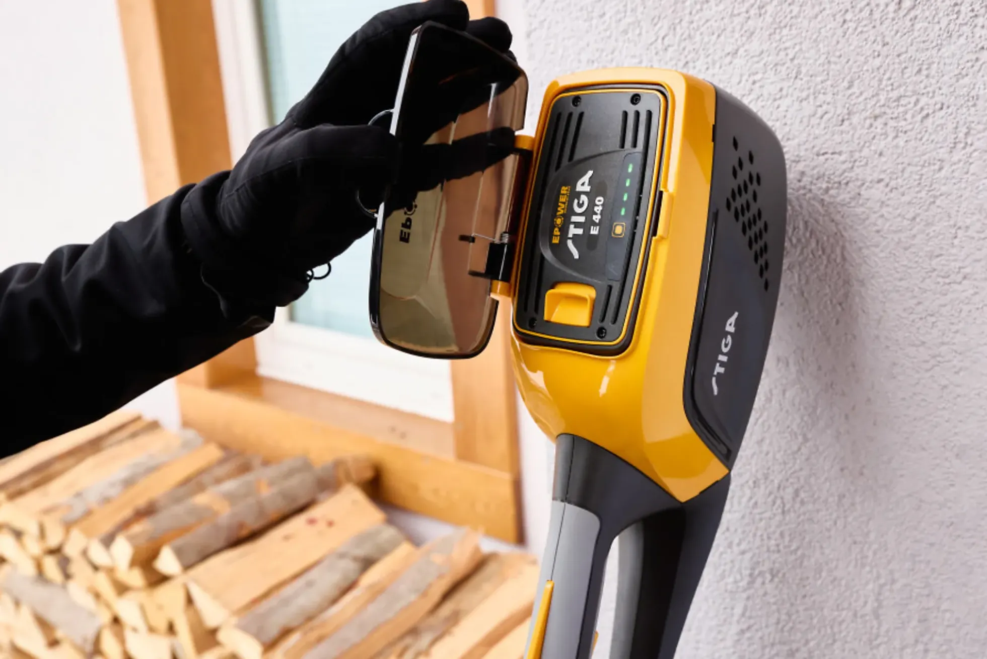 SNØFRESER ST 300E 1TRINN BATTERIDRIFT 48V ARBEIDSBREDDE 33CM