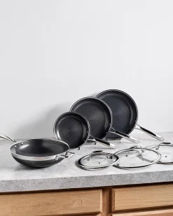 Stekepannesett hybrid med 3 stekepanner 1 Wok og 3 lokk