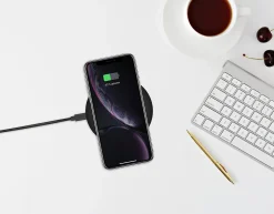 Trådløs ladeplate 15W med USB-A til USB-C ladekabel