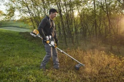 Trimmer / Ryddesag Bc 330 A 2-taktsmotor Skjærebredde 43Cm
