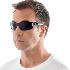 Vernebrille Virtua med ripesikker grå linse