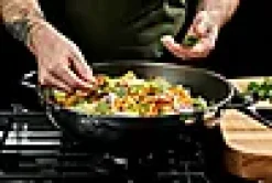 Wok med lokk 36cm hybrid